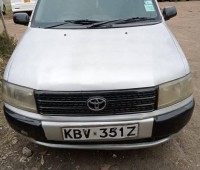 toyota-probox-small-0