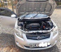 toyota-fielder-small-1