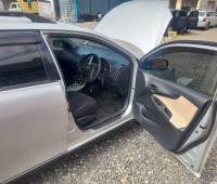 toyota-fielder-small-6