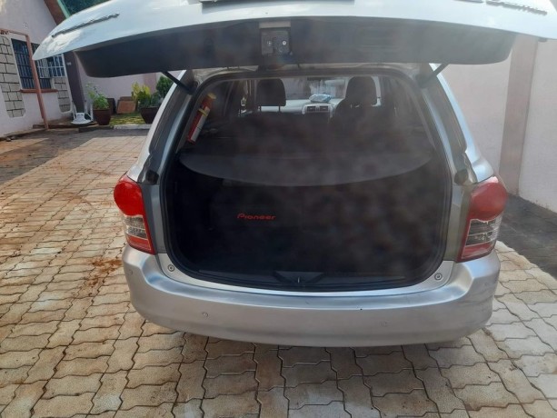 toyota-fielder-big-4