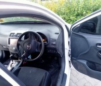 toyota-fielder-small-6