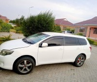 toyota-fielder-small-0