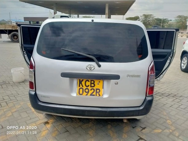 toyota-probox-big-1