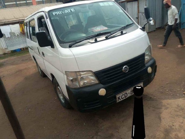 nissan-caravan-big-0