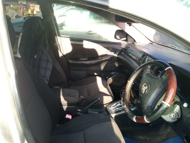 toyota-fielder-big-4