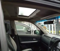 suzuki-grand-escudo-small-1