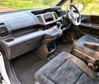 honda-stepwagon-small-2