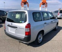 toyota-probox-small-3