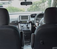 2010-toyota-wish-for-sale-small-1