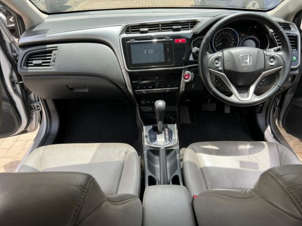 honda-city-year-2014-silver-1500cc-ivtech-automatic-original-alloy-rims-full-leather-seats-big-4