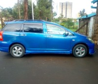 toyota-wish-small-0