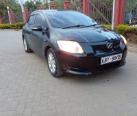 toyota-auris-small-2