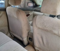 toyota-fielder-small-4