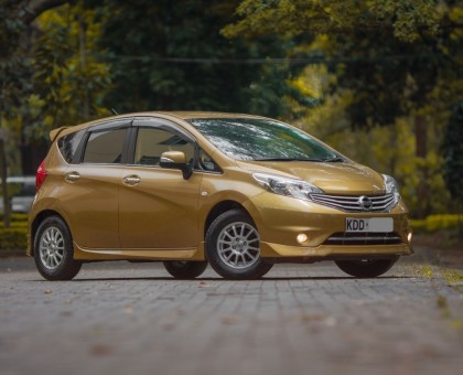 Nissan Note New Shape,Rider Medalist,Pure Drive DIG-S Technology,Gold colour