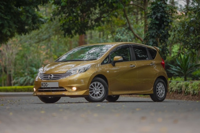 nissan-note-new-shaperider-medalistpure-drive-dig-s-technologygold-colour-big-2