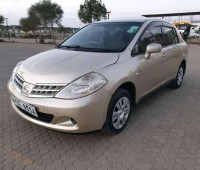 nissan-tiida-small-0