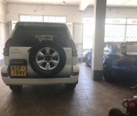 toyota-prado-small-4