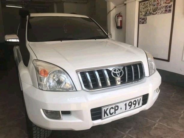 toyota-prado-big-0