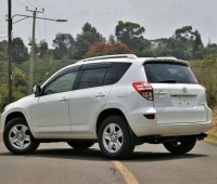 toyota-rav4-small-0