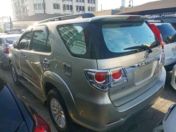 toyota-fortuner-big-3