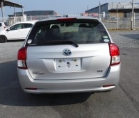 toyota-fielder-small-1