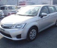 toyota-fielder-small-3