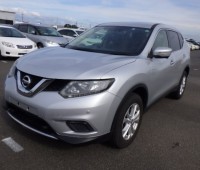 nissan-xtrail-small-0