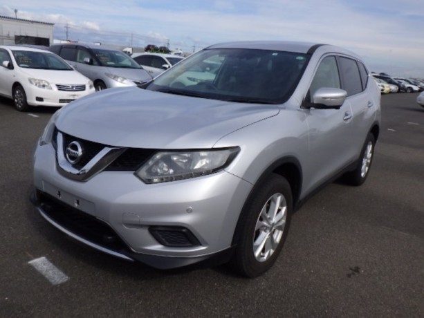 nissan-xtrail-big-0