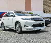 toyota-harrier-small-1