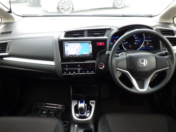 honda-fit-big-4