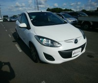 mazda-demio-small-0