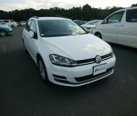 volkswagen-golf-small-4