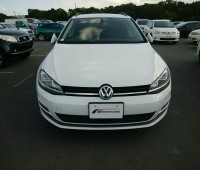 volkswagen-golf-small-2