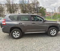 toyota-prado-small-0