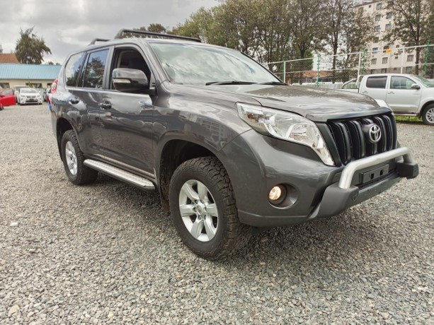 toyota-prado-big-6