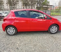 toyota-yaris-small-5