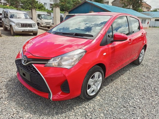 toyota-yaris-big-6