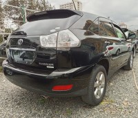 toyota-harrier-small-3