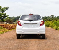 toyota-vitz-small-4