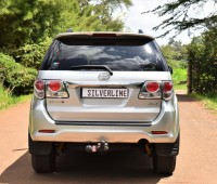 toyota-fortuner-small-2