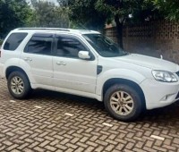 ford-everest-small-1