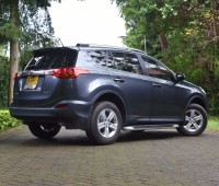 toyota-rav-4-small-1