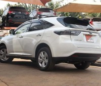 toyota-harrier-small-1