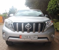 toyota-landcruiser-prado-tx-small-0