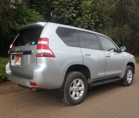 toyota-landcruiser-prado-tx-small-1