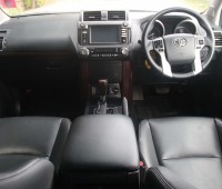 toyota-landcruiser-prado-tx-small-4