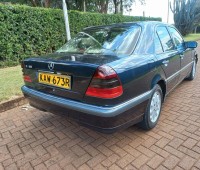 mercedes-benz-c200-small-2