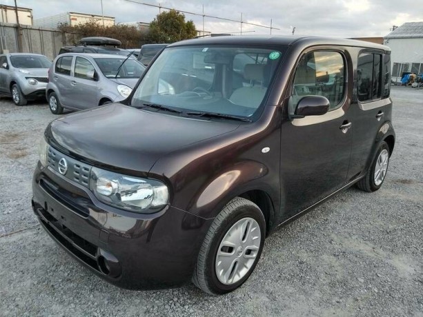 nissan-cube-big-0