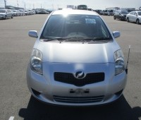 toyota-vitz-small-3