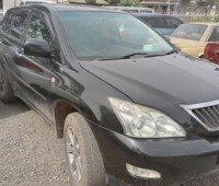 toyota-harrier-small-0